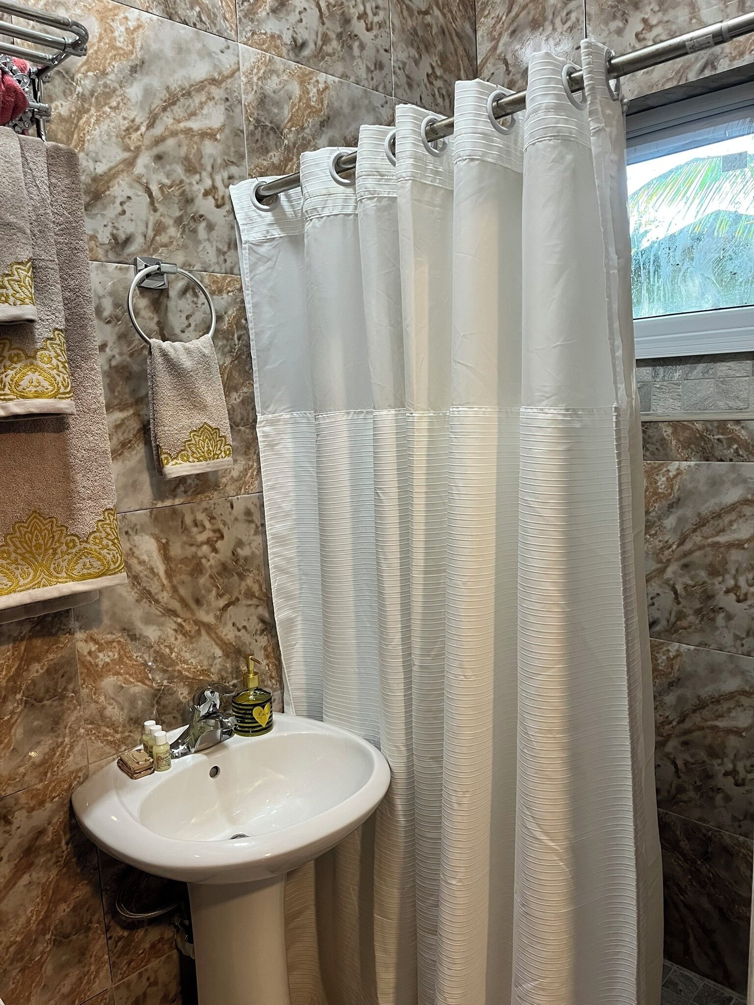 Towels, soap, toilet paper
