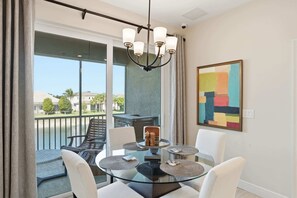 Dining - Lakefront Luxury + Stunning Naples Sunsets (Naples)