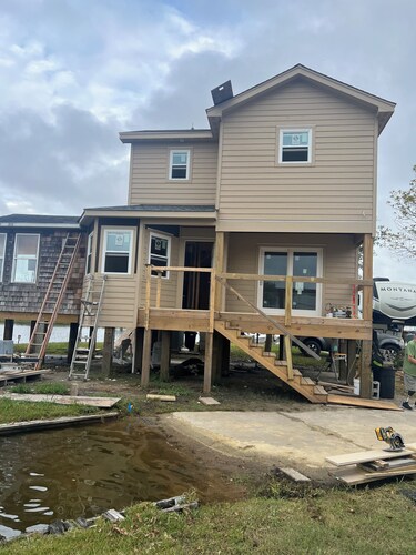Welcome to ISLAND TIME a 2-bedroom house in Grandy, N