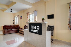 Reception - Saver Singlehotel O Channasandra (Bengaluru)