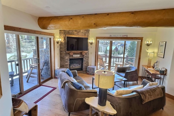 TV, fireplace, DVD player, offices