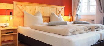 der.baeren | Living in the oldest inn in Mainbernheim