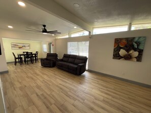 Interior - 3024 E Sligh Ave (Tampa)