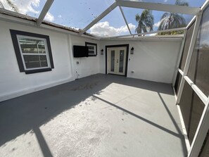 Terrace/patio - 3024 E Sligh Ave (Tampa)