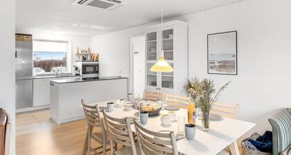 "Heida" - 1.5km from the sea by Interhome