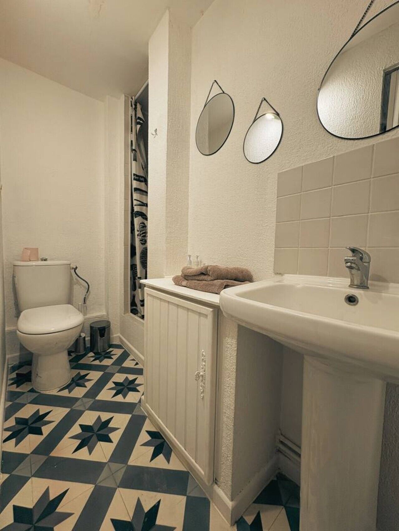 Shower, hair dryer