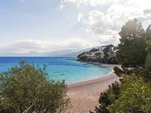 Beach nearby - Blue Levante by Interhome (Cala Gonone)