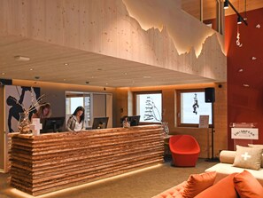 Lobby - SWISSPEAK Resorts Zinal by Interhome (Zinal)