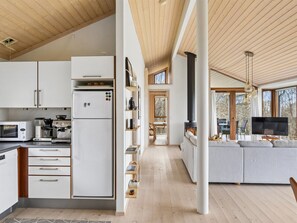 TV, fireplace - "Heike" - 650m from the sea by Interhome (Fårevejle)