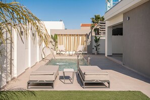 A heated pool - The Ekfrasis- Mossa Concept Villas (Chania)