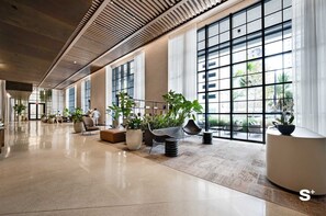 Lobby - 43rd-Floor Skyline Suite | Epic Views, Pool + Gym (Miami)