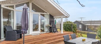 "Gro" - 250m from the sea by Interhome