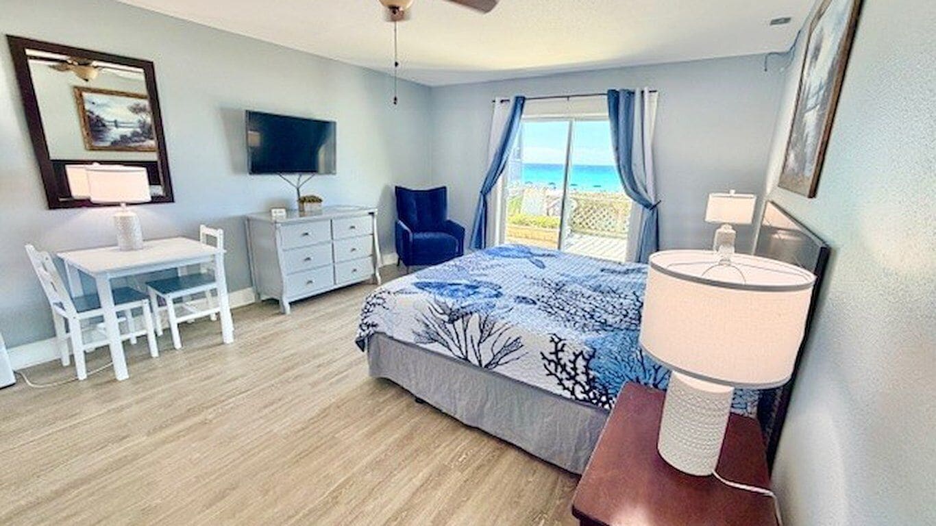 Iron/ironing board, WiFi (free)