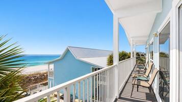 Suite, 1 King Bed with Sofa bed, Balcony, Ocean View | Iron/ironing board, free WiFi