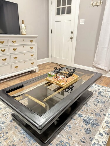 Entire Private Home • Sleeps 6 • Prime Salisbury Location