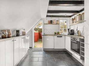 Fridge, dishwasher, cookware/dishes/utensils - "Reika" - 500m from the sea by Interhome (Fanø)