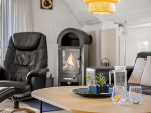 TV, fireplace - "Evelyn" - 2.8km from the sea by Interhome (Rømø)