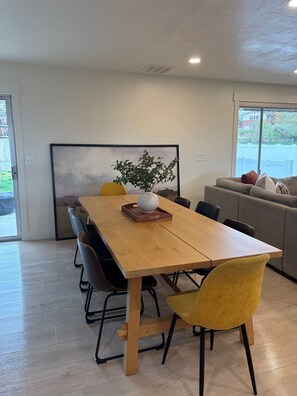 Dining - Rare Find! Epic Group Retreat w/ 2 Kitchens (Pleasant Grove)