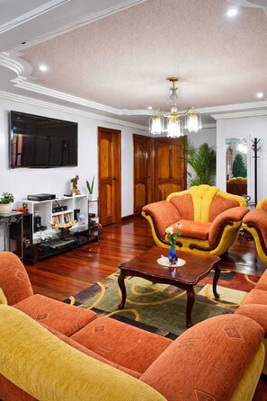 Oklassificerad bild, 3 av 10, knapp