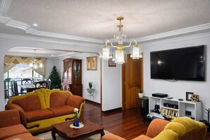 Oklassificerad bild, 4 av 10, knapp