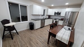 Private kitchen - Cozy Ogden Retreat • Large Yard • Waffles Too! (Ogden)