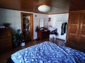 Chalet, 1 kamar tidur, patio, pemandangan kebun | 3 kamar tidur