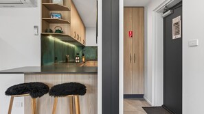 Interior - Tyrola 11 - Boutique Alpine Living with Stunning Mountain Views (Thredbo)