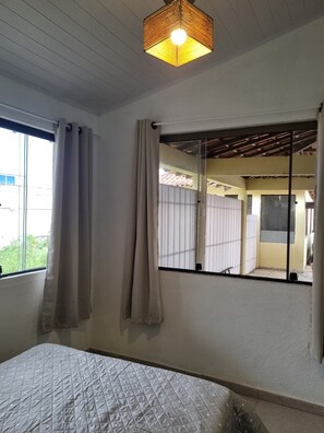 WiFi, bed sheets - Beautiful house with barbecue, gourmet area, garage, 4 minutes from the beaches of Buzios. (Armação dos Búzios)