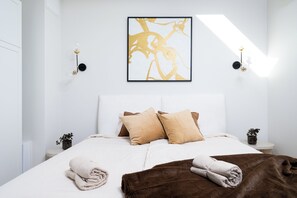 Fer et planche à repasser, Wi-Fi, draps fournis