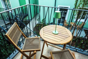 Terrace/patio - Suite 04 - thoughtfully designed, full of charm with views of the serene garden (Österreich)