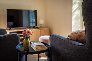 Smart TV - Suite 08 - A historic gem surrounded by greenery (Österreich)