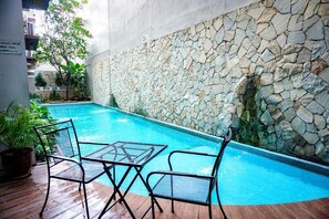 Pool - Hotel Andelir (Semarang)
