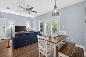 Living area - Hidden Lake 622 – Coastal Luxury Condo with Community Pool (Santa Rosa Beach)