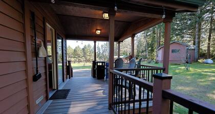 Cozy Tree‑lined Standard Cabins — 2BR, Sleeps 6, Private Covered Porches