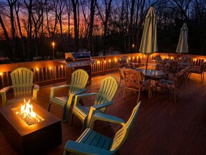 Outdoor dining - Poconos Mid-Mod Escape | Hot Tub & Game Room (Albrightsville)