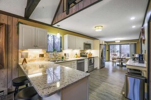 Fridge, microwave, oven, stovetop - Poconos Mid-Mod Escape | Hot Tub & Game Room (Albrightsville)