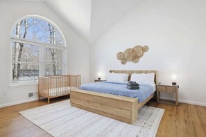 Desk, iron/ironing board, travel cot, WiFi - Sleeps 12 • Game Rm • Near Top Pocono Attractions (Tobyhanna)