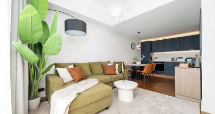 Top-Floor 1BR / Parking Garage / Breakfast station