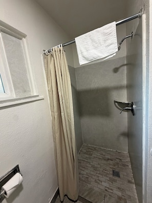 Deluxe Double or Twin Room, 2 Queen Beds | Bathroom | Shower, towels, soap, shampoo - Townhouse Motel (Tracy)