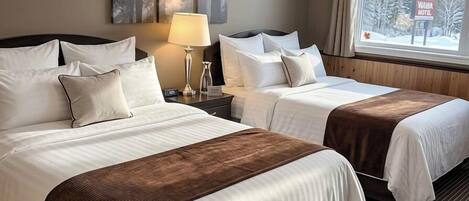 Room, 2 Queen Beds, Ground Floor