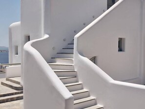 Property grounds - Belvedere Hilltop Rooms & Suites - The Leading Hotels of the World (Mykonos)