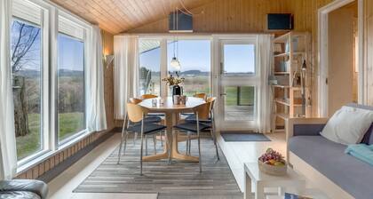 "Eveline" - 800m from the sea by Interhome