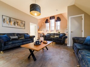 TV - The Old Chapel by Interhome (Newquay)
