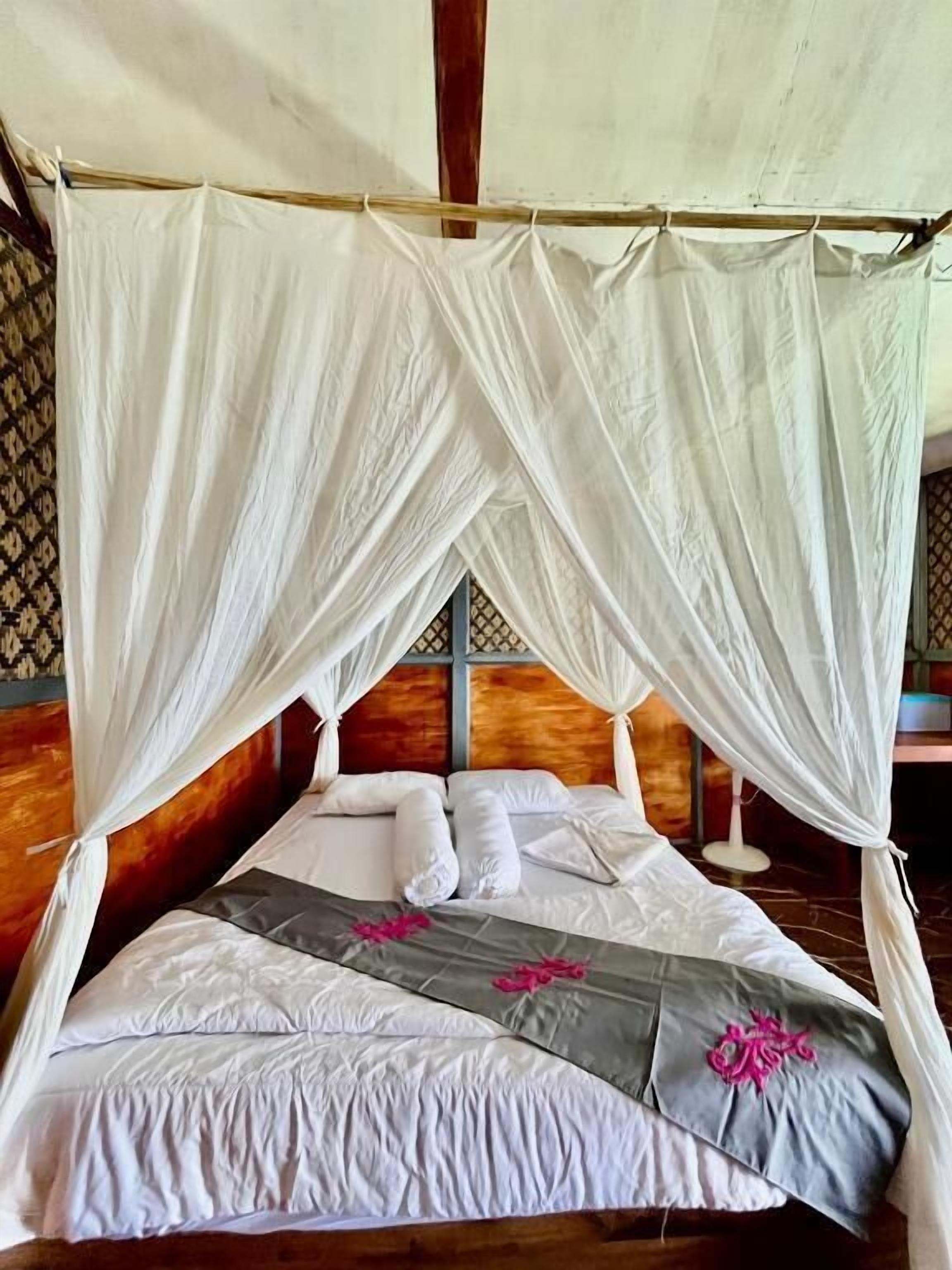 Superior Double Room, Balcony, Beachfront