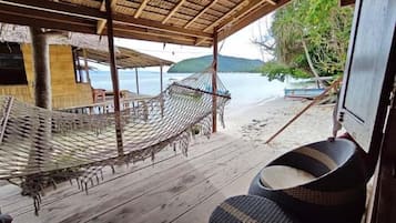 Superior-dobbeltværelse - balkon - ved stranden | Overnatningsstedets område