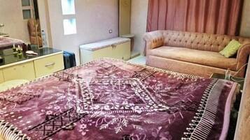 2 bedrooms