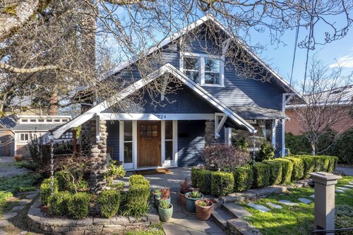 State Of Chill - Downtown Home, Amazing Walkable Location