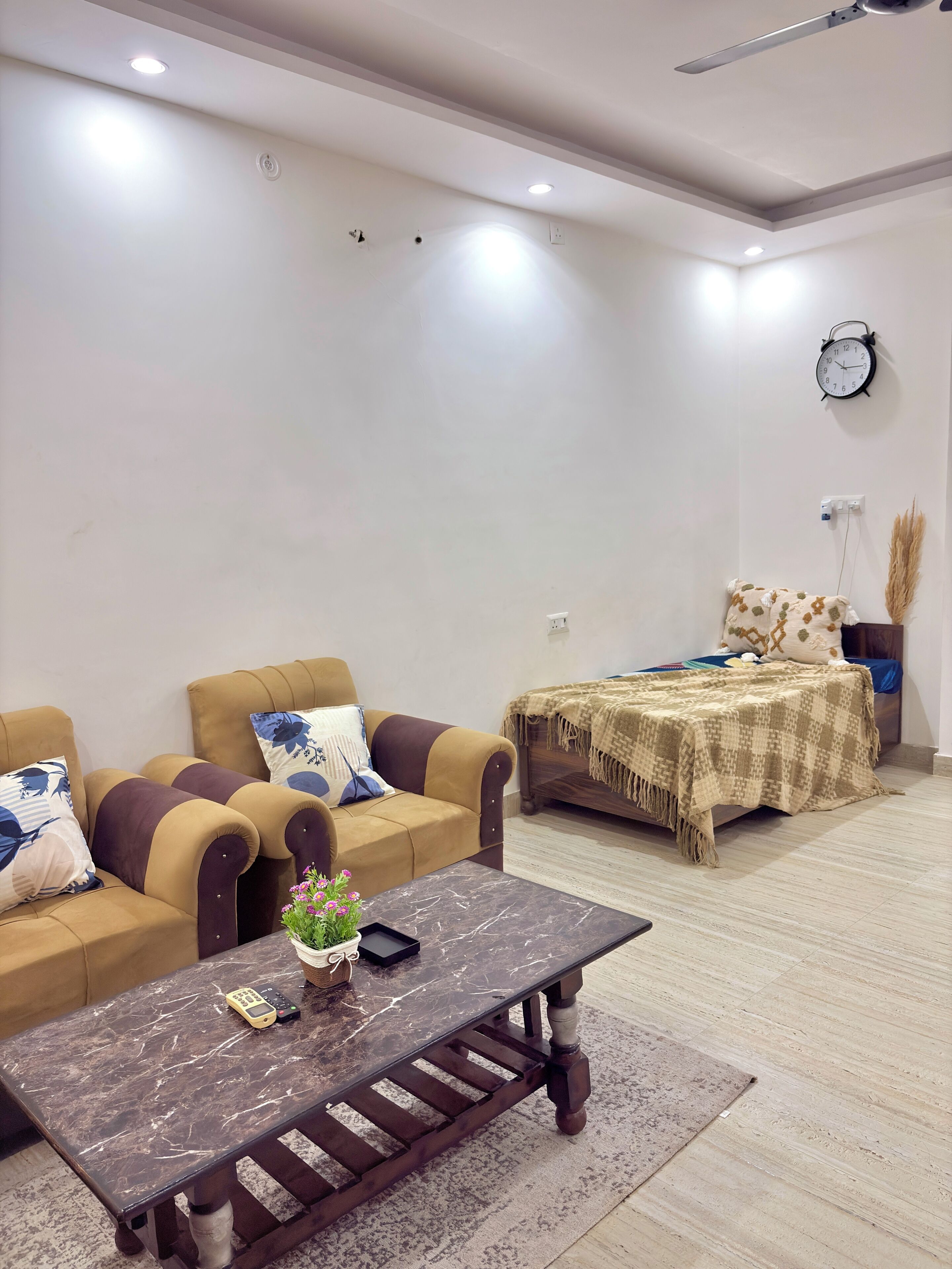 Palm & Pampas  Ganga View  2bhk Near Ghat Couple/family And Pet Friendly - リシケシュ