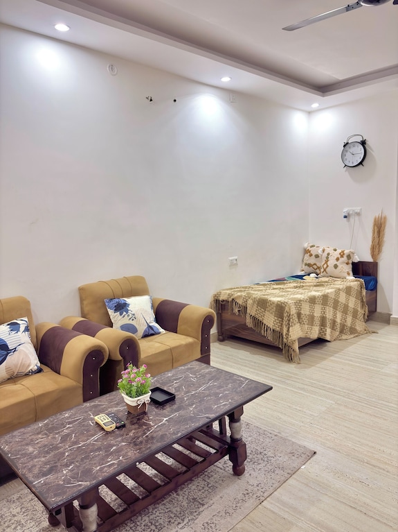 Palm & Pampas Ganga View 2bhk Near Ghat Couple/family And Pet Friendly - リシケシュ