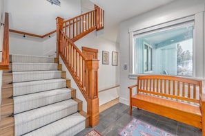 Drop your bags on the bench and head up the stairs. - Emerald Oasis | Lakefront | Hot Tub | Boat Dock (South Lake Tahoe)